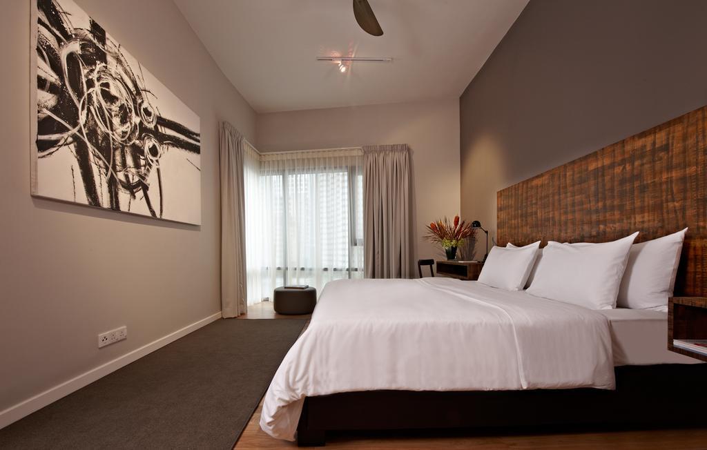 Suite 1 Chambre - Étage Supérieur - Vue sur Tour KL